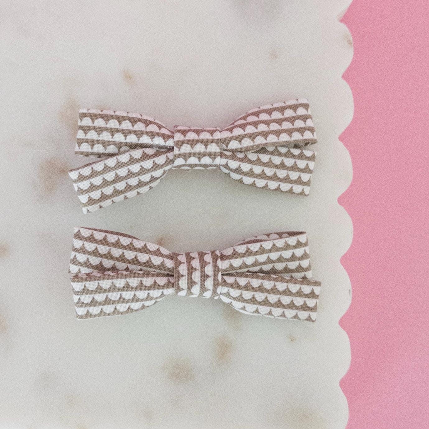 Neutral Bows for Toddlers