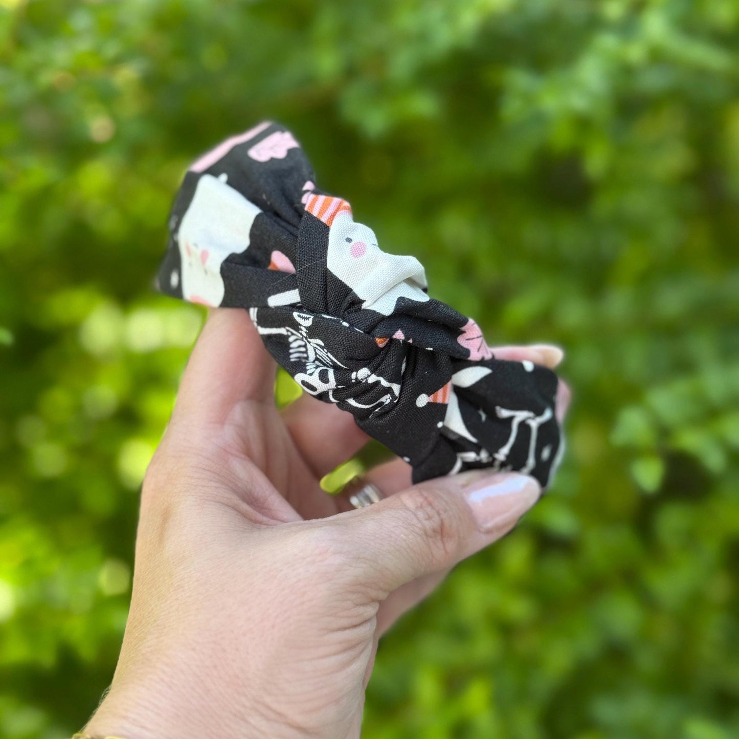 Cute Black and Pink Halloween Headband, Topknot Headband, Pumpkins and Ghosts, Comfortable Topknot Headband, Women & Girls (age 5+)
