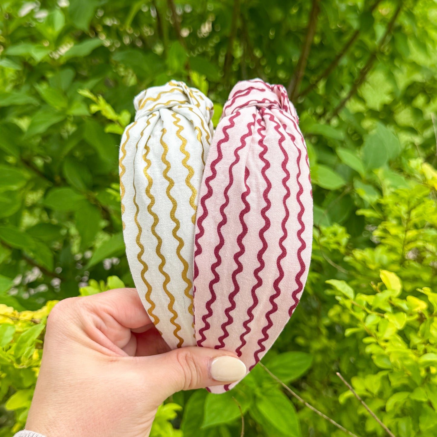 Cream and Gold Wavy Lines Headband