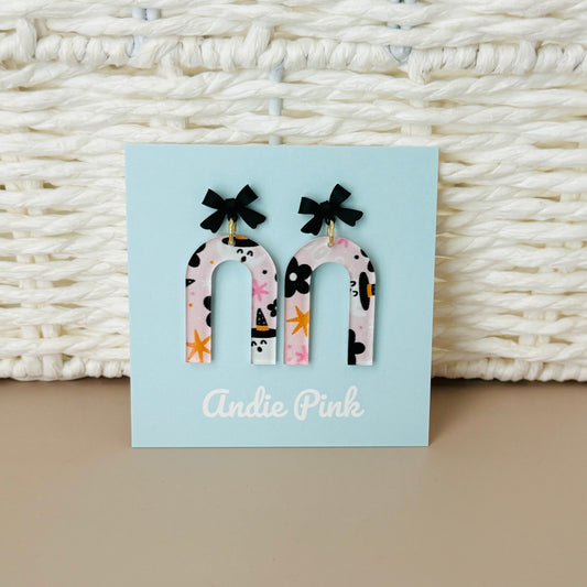 Pink Ghostly Halloween Earrings